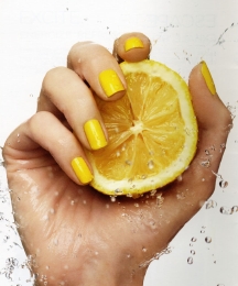 yellowhand.jpg